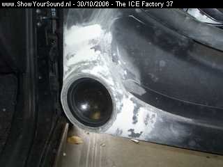 showyoursound.nl - Tru amps en Exact compo Peugeot 306 - The ICE Factory 37 - SyS_2006_10_30_10_44_6.jpg - Helaas geen omschrijving!